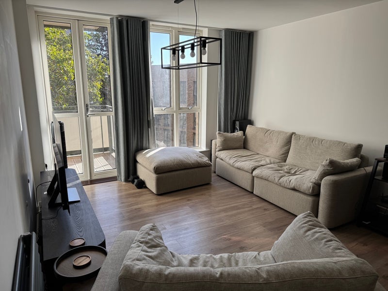 Room Nellie Cressall Way in Greater London