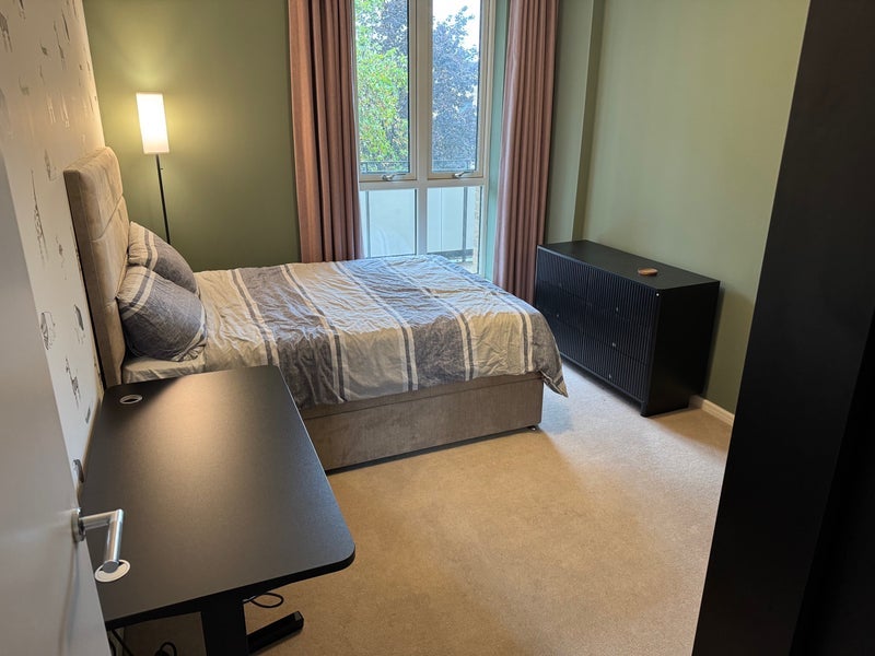 Room Nellie Cressall Way in Greater London