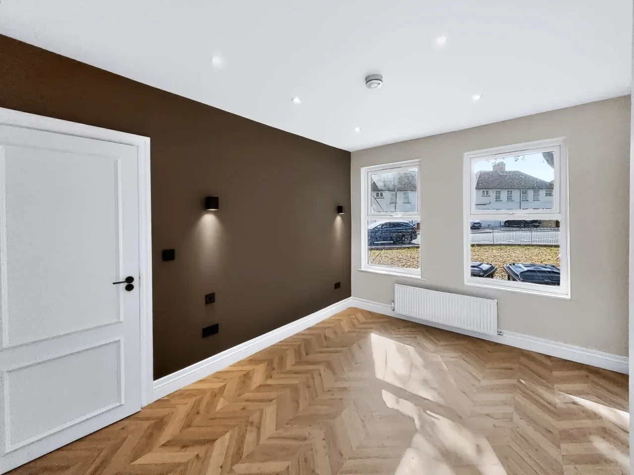 Flat Fenton Road in Greater London