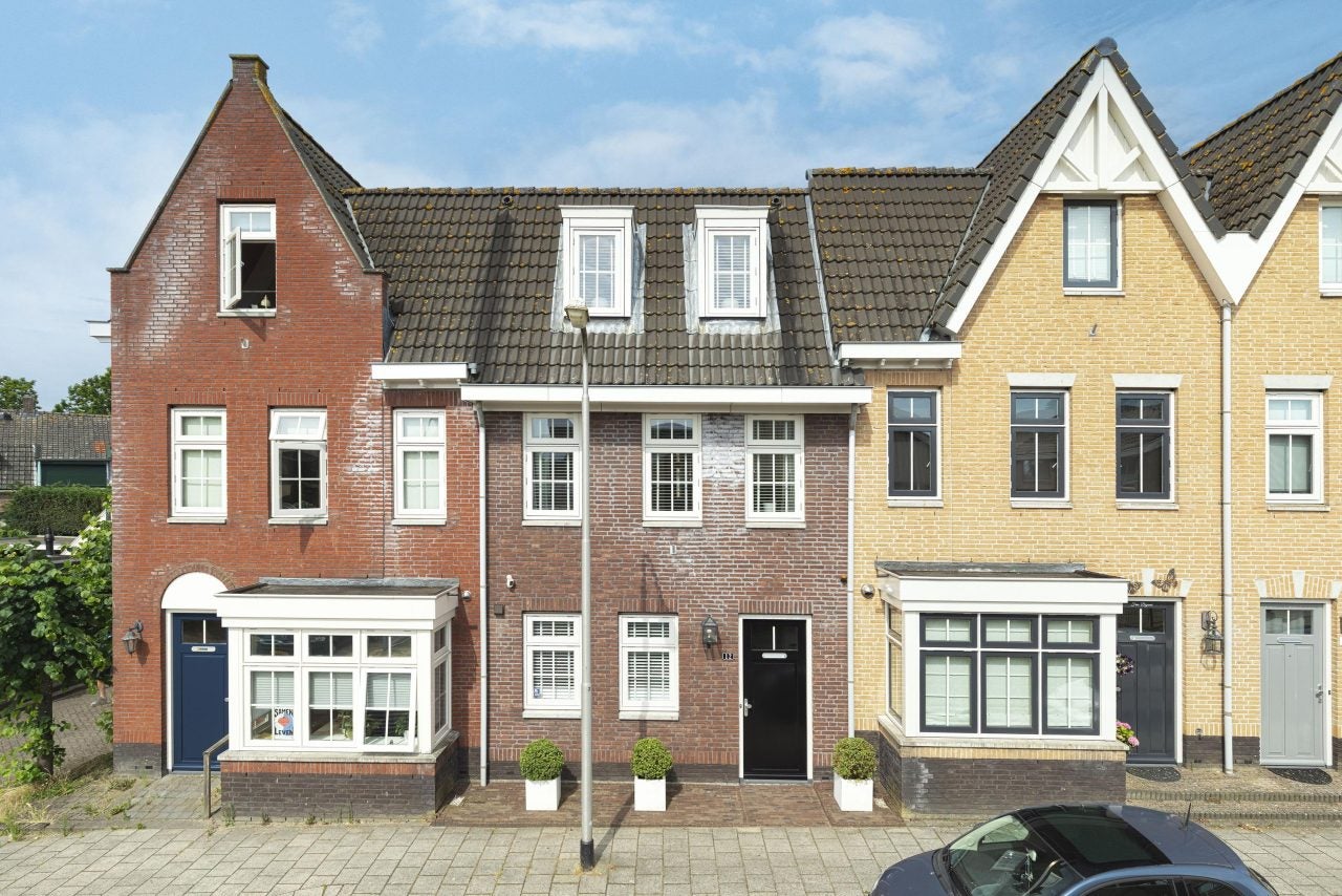 Huis Rijsoordsestraat 12 in Ridderkerk