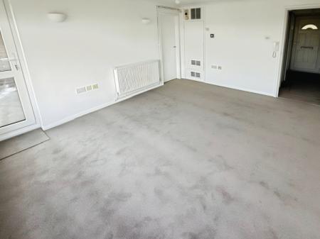Flat Wickham Street in Greater London