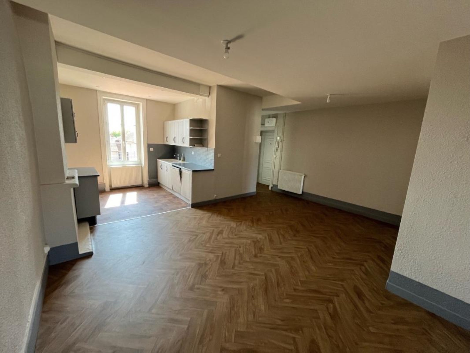 Appartement Rue Nicolas Cugnot à Roanne
