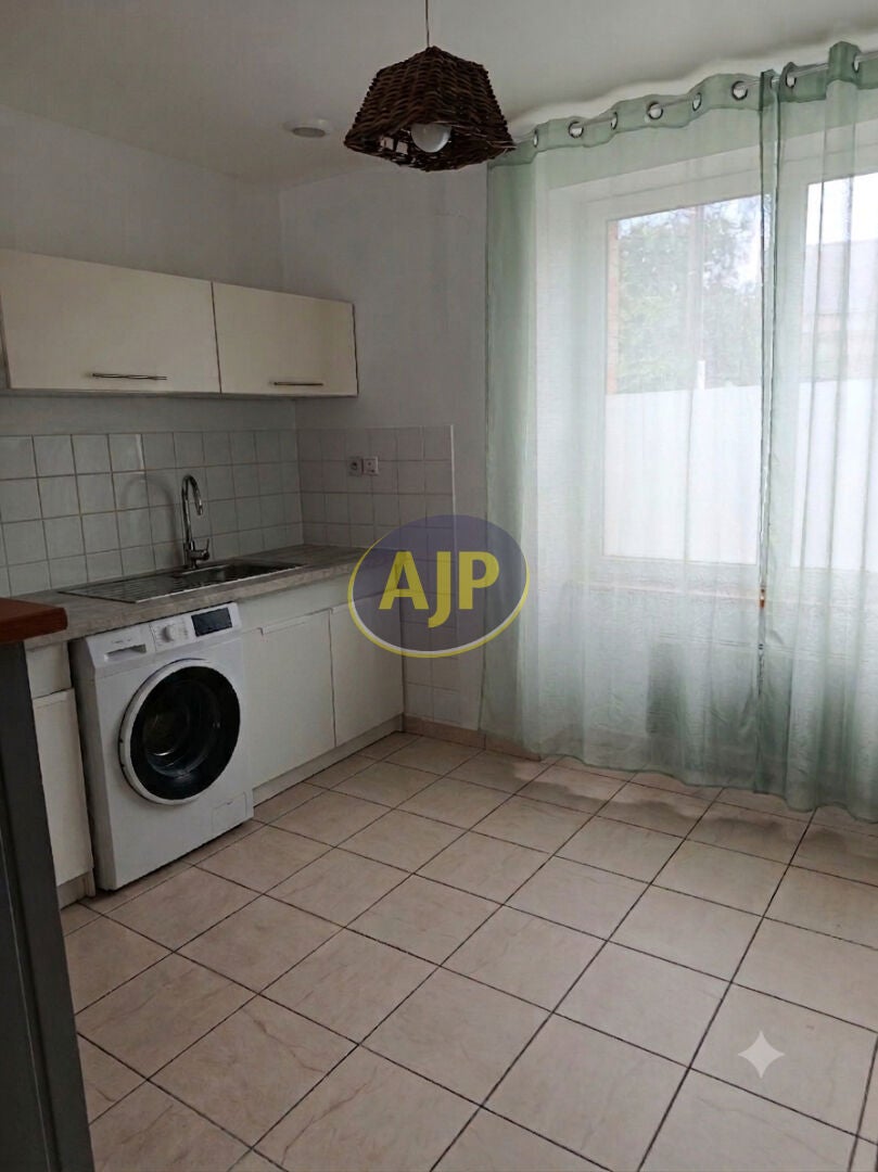 Appartement Rue de Saulas à Saint-Viâtre