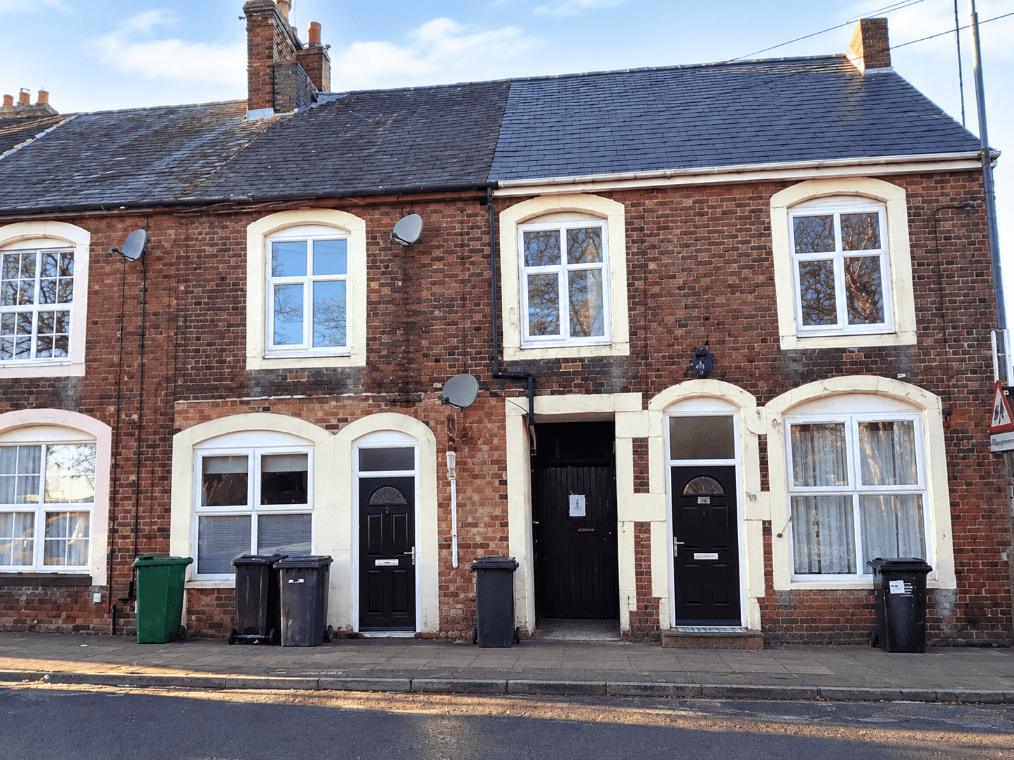 Flat Market Street in South Derbyshire