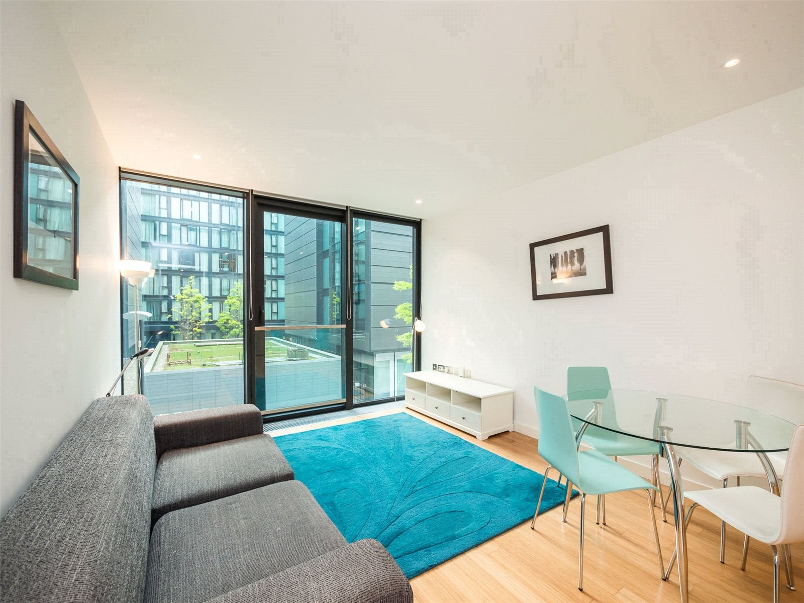 Flat Simpson Loan in City of Edinburgh