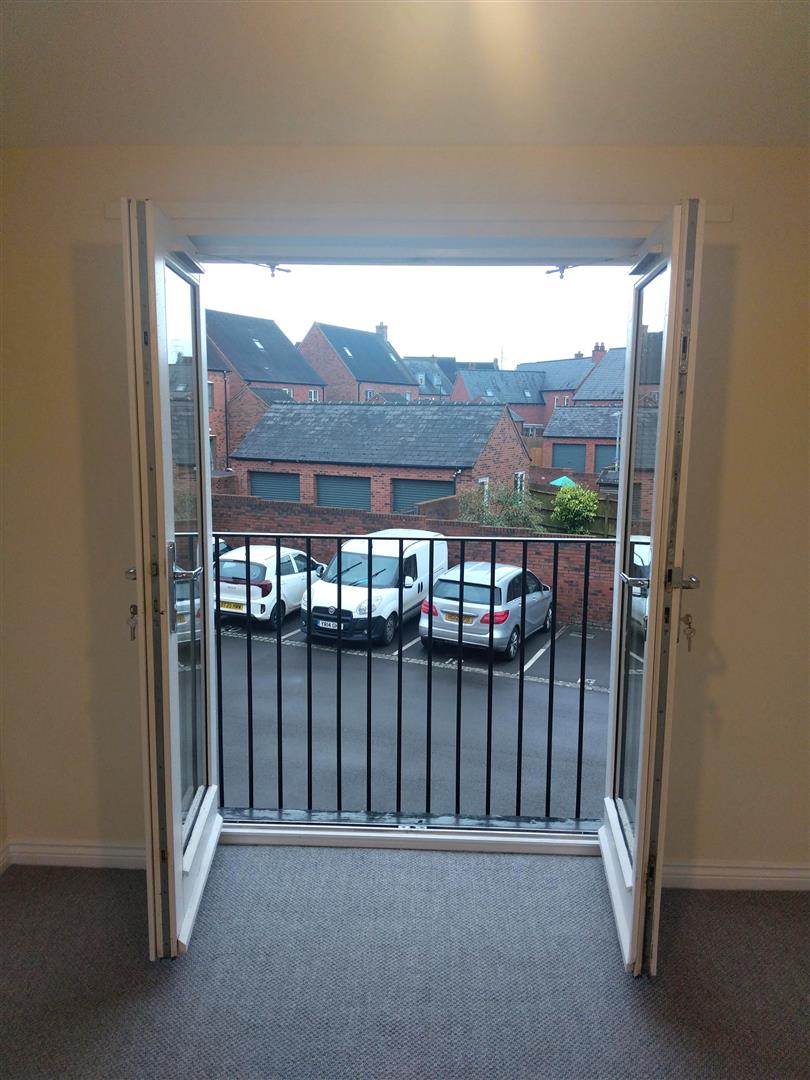Flat Smallhill Road in Dawley