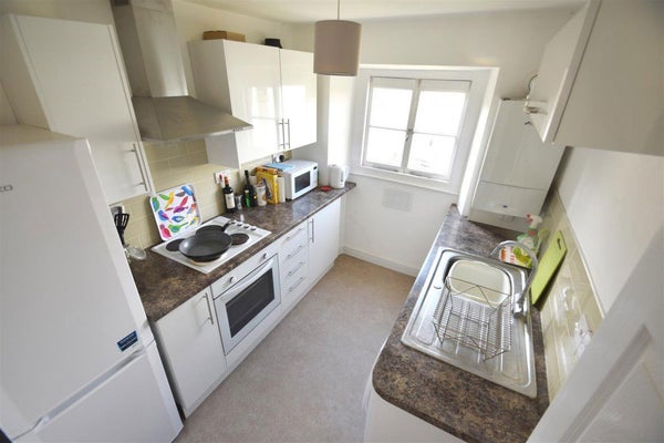 Flat Royal Park in Bristol