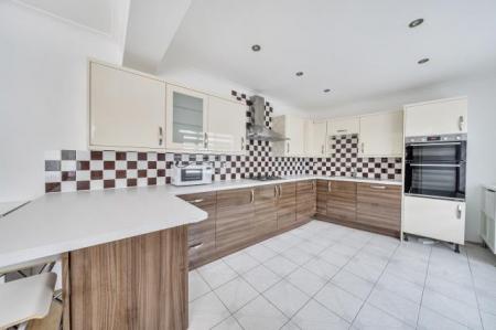 House Sussex Ring in Greater London