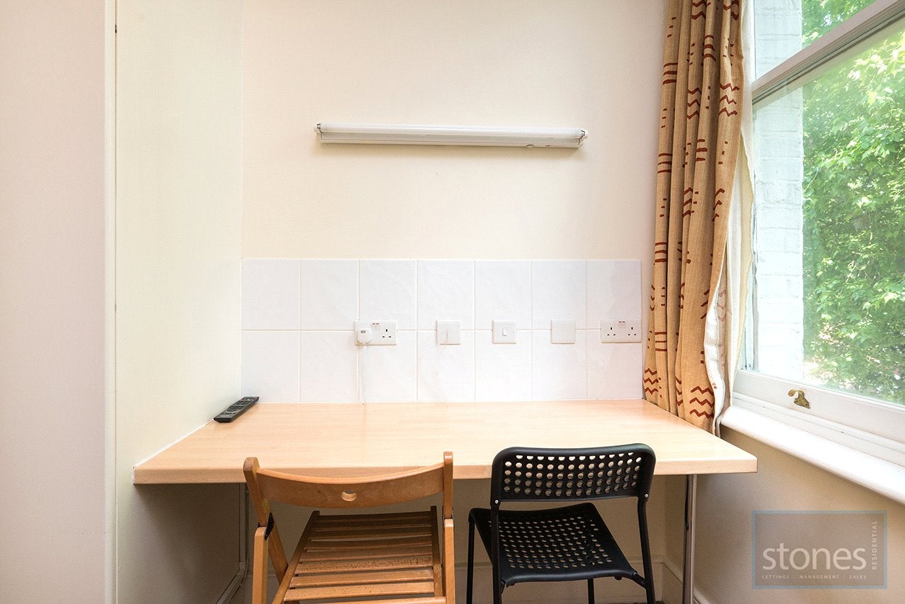 Flat Frognal in Greater London