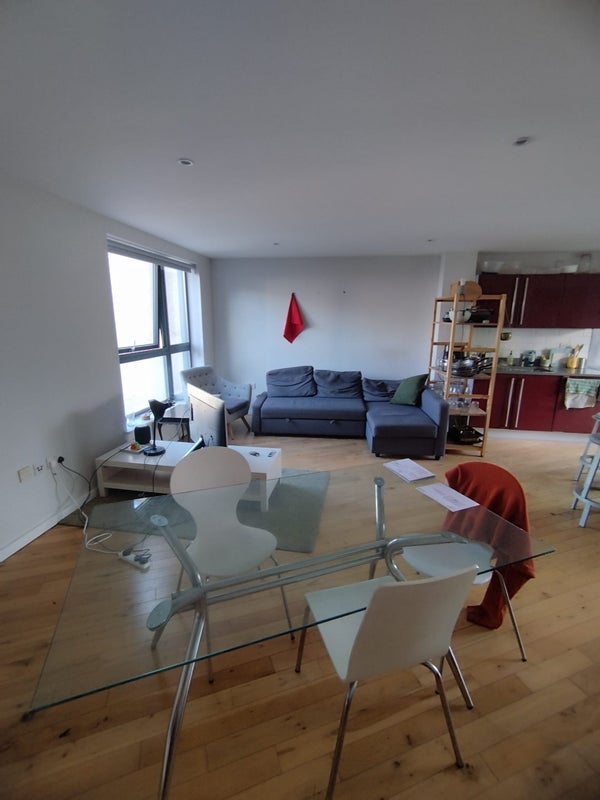 Room Grange Road in Greater London