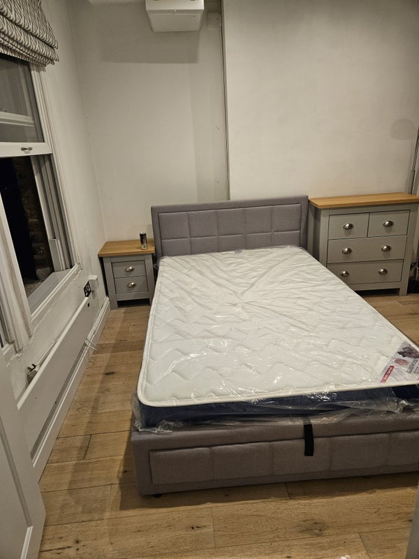 Flat Wolfington Road in Greater London