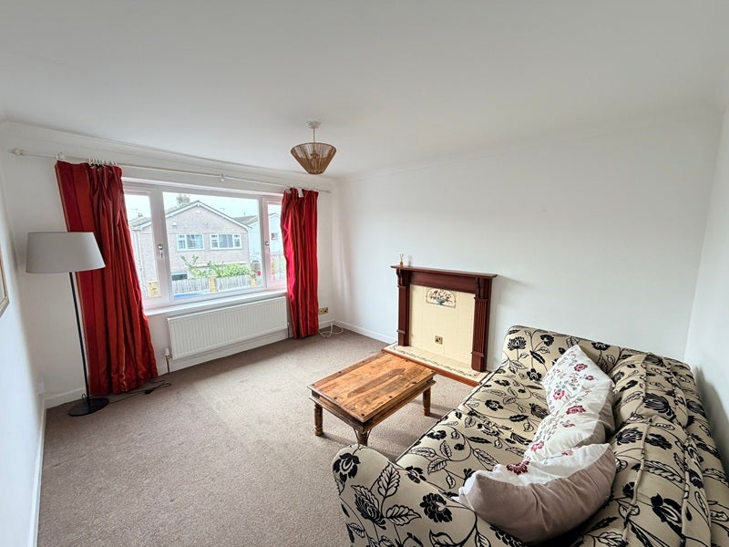 Flat PwllDu Lane in Bishopston