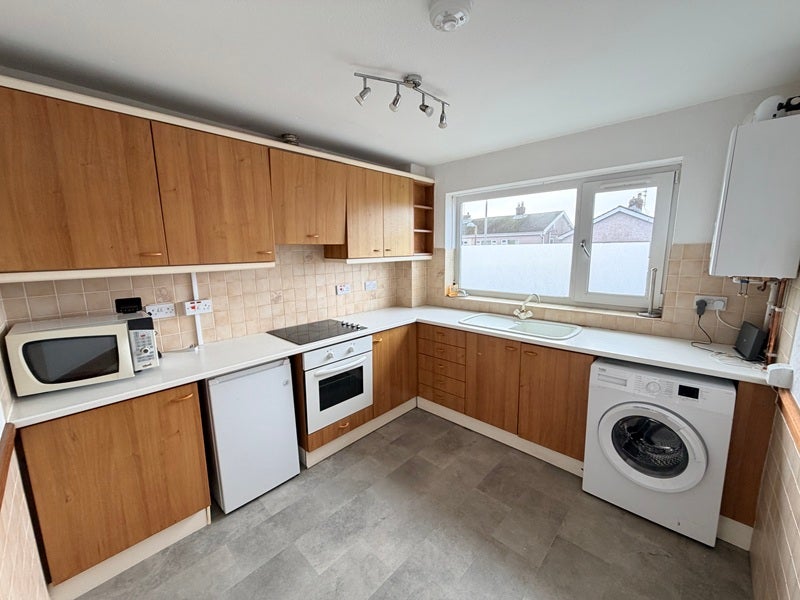 Flat PwllDu Lane in Bishopston