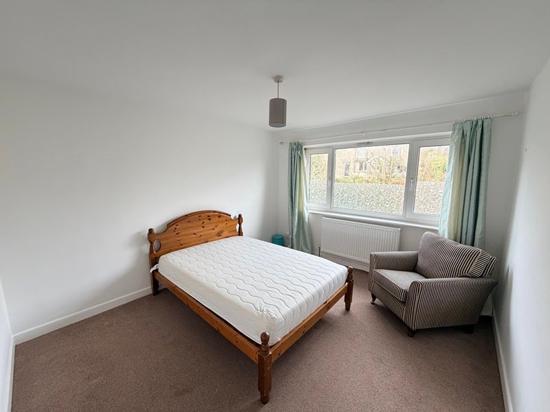 Flat PwllDu Lane in Bishopston
