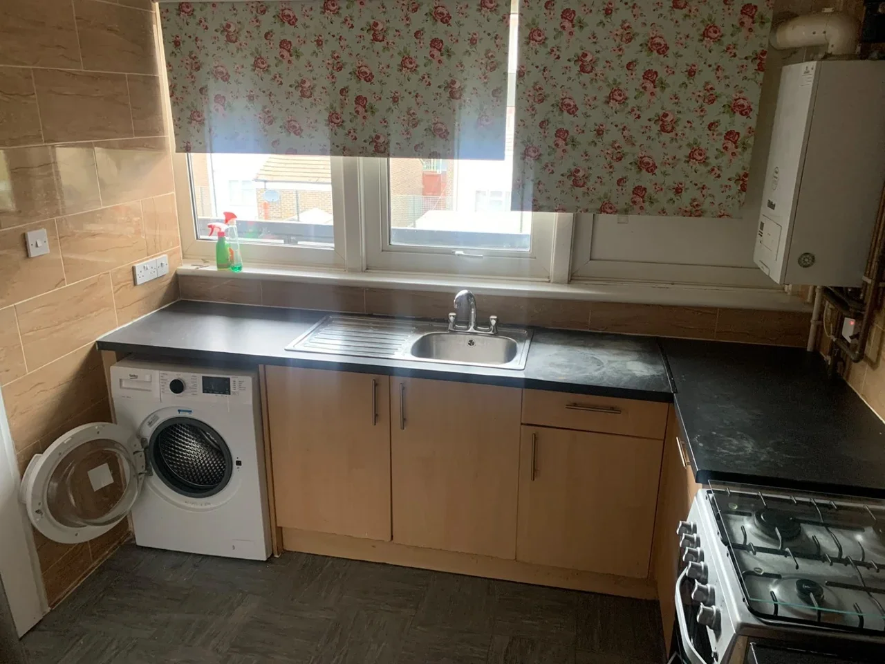 Flat Seabrooke Rise in Grays