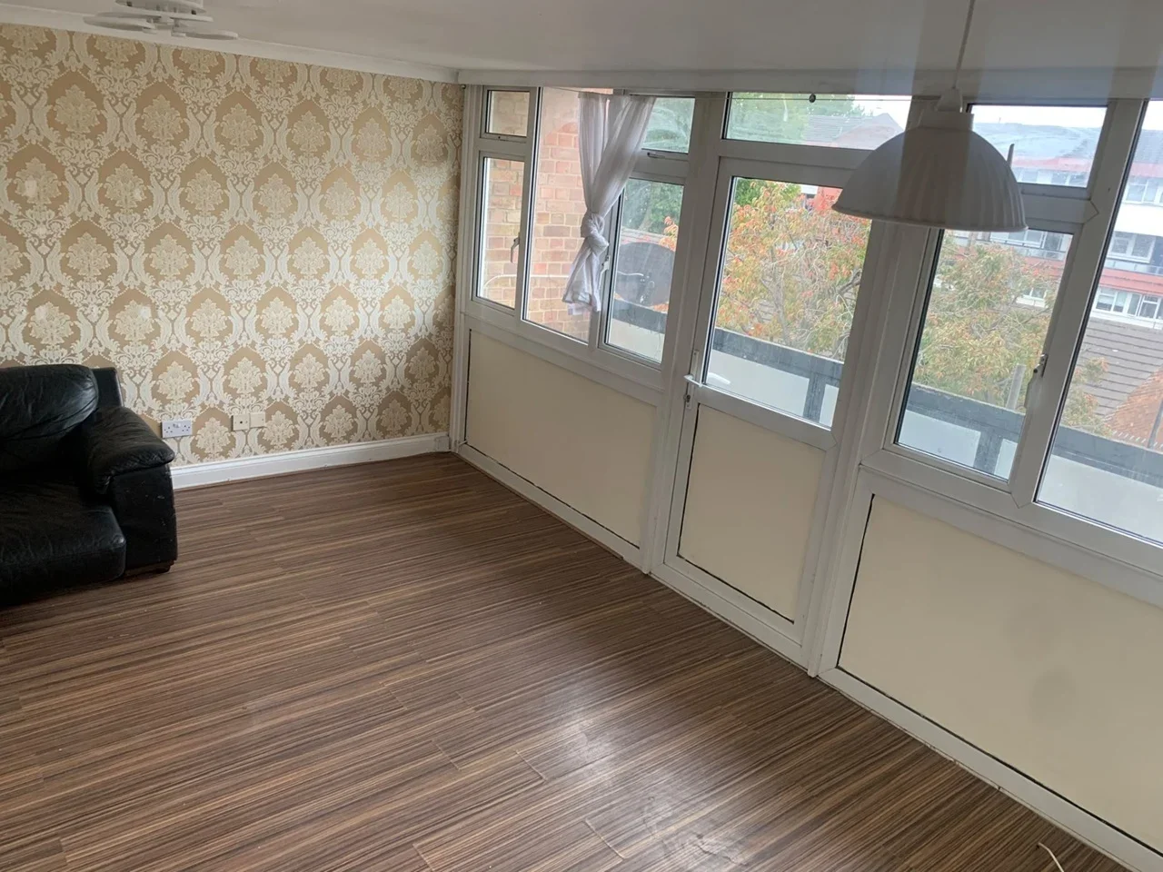 Flat Seabrooke Rise in Grays