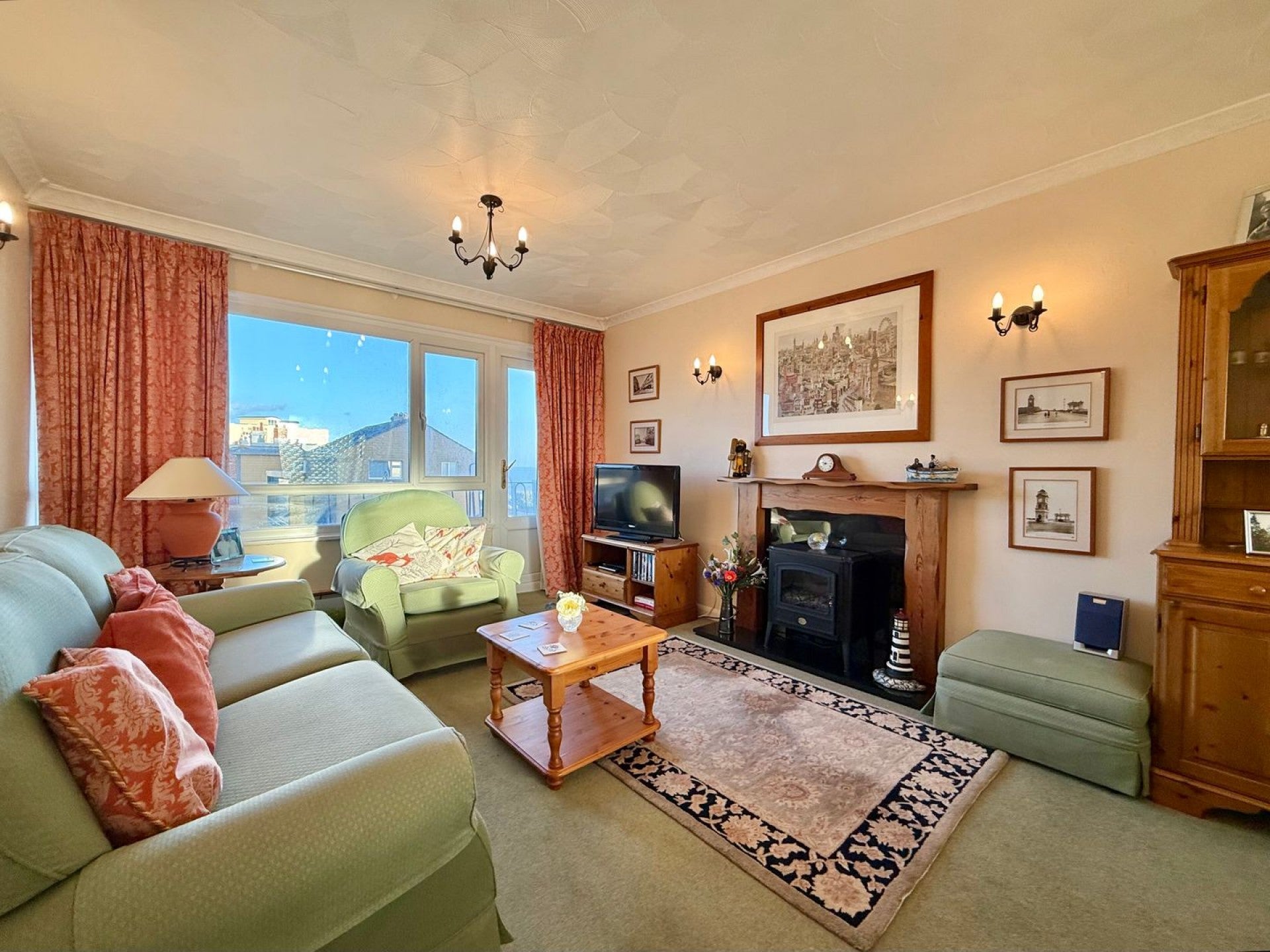 Flat Park Avenue in Rother
