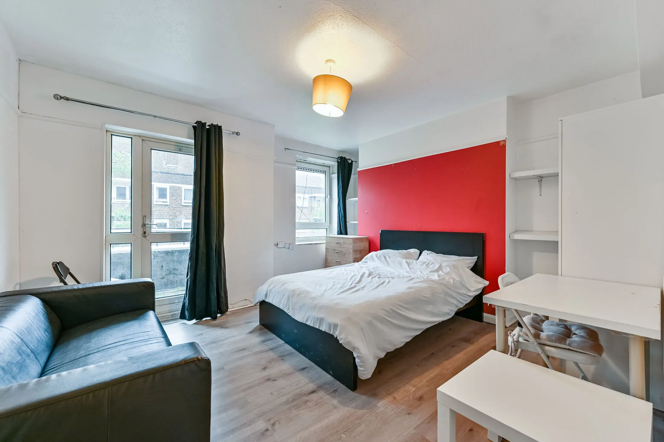 Flat Parkhill Road in Greater London