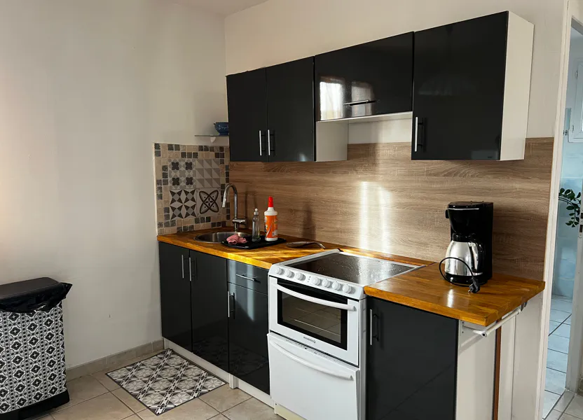 Flat Chemin Séverin in Arles