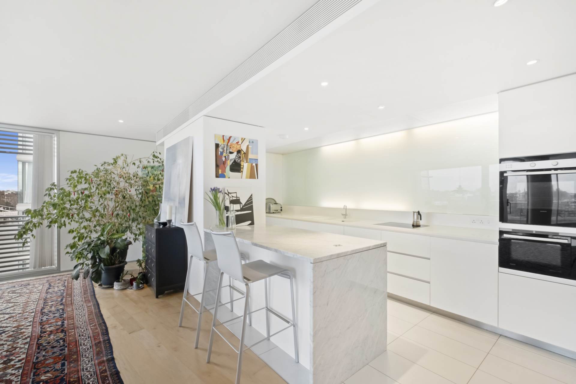 Flat Albion Riverside in Greater London