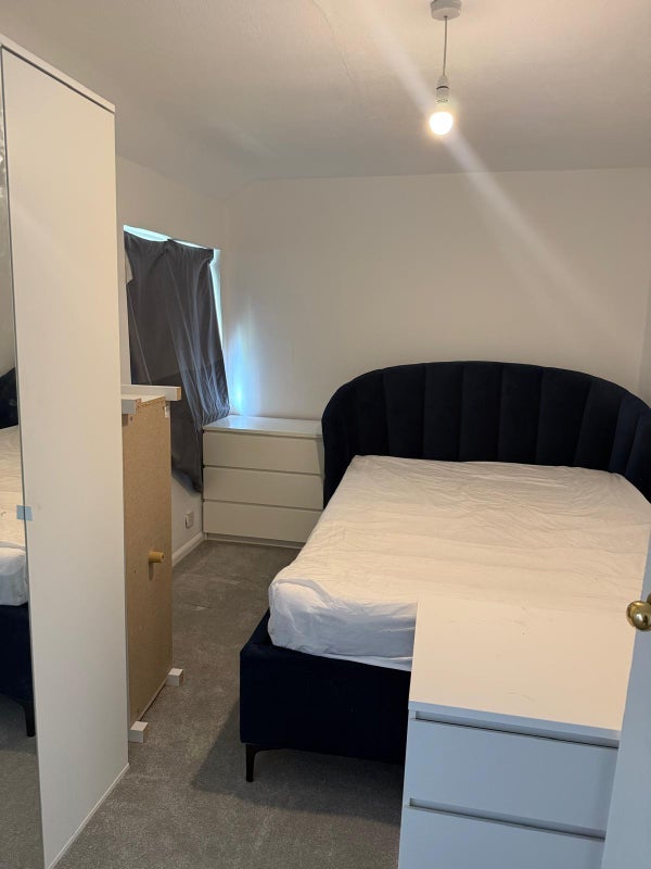 Room Perry Spring in Harlow