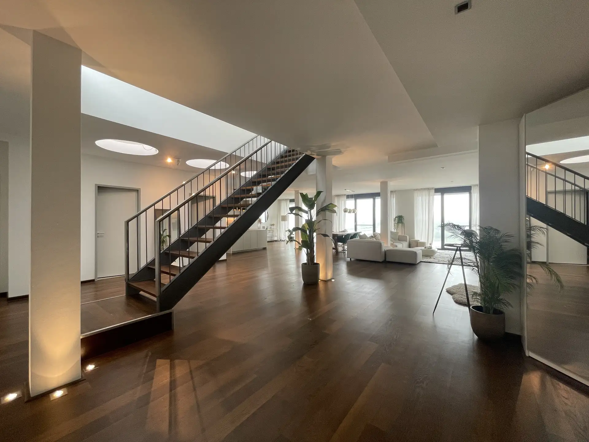 Wohnung Im Zollhafen in Köln