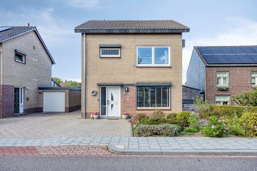 Huis Rodestraat 25 in Wittem