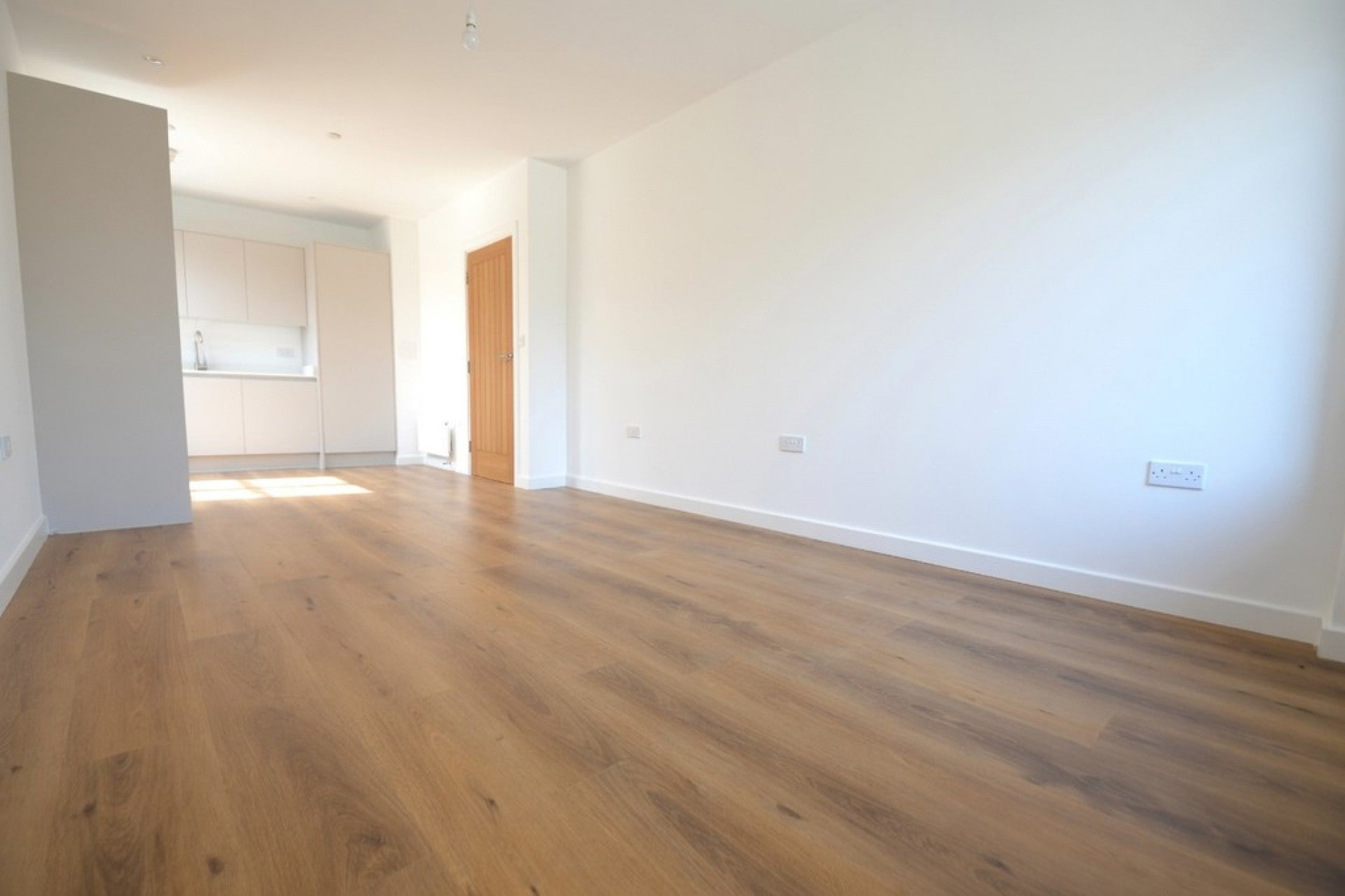 Flat Sidney Road in Borough of Spelthorne