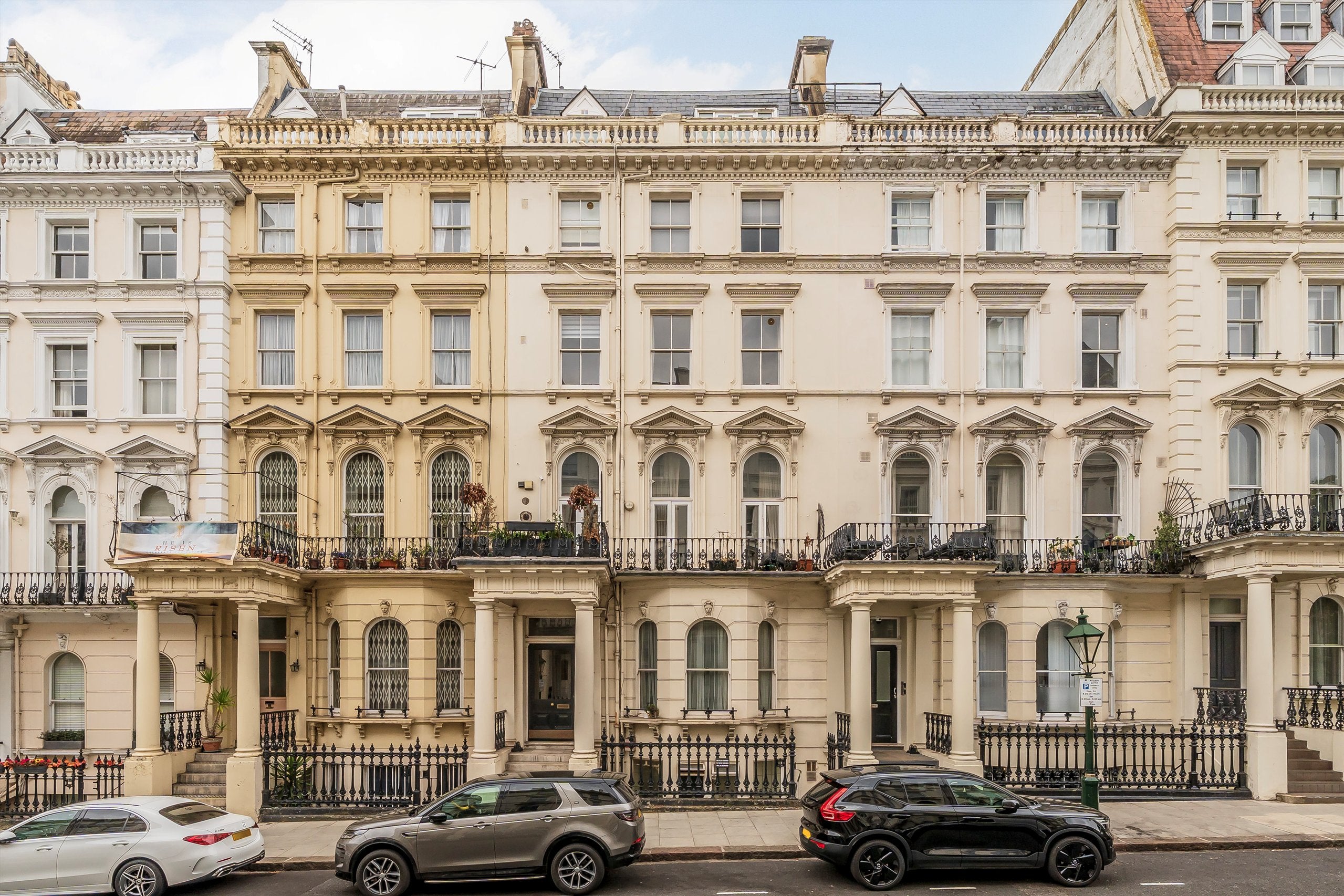 Flat Prince of Wales Terrace in Greater London