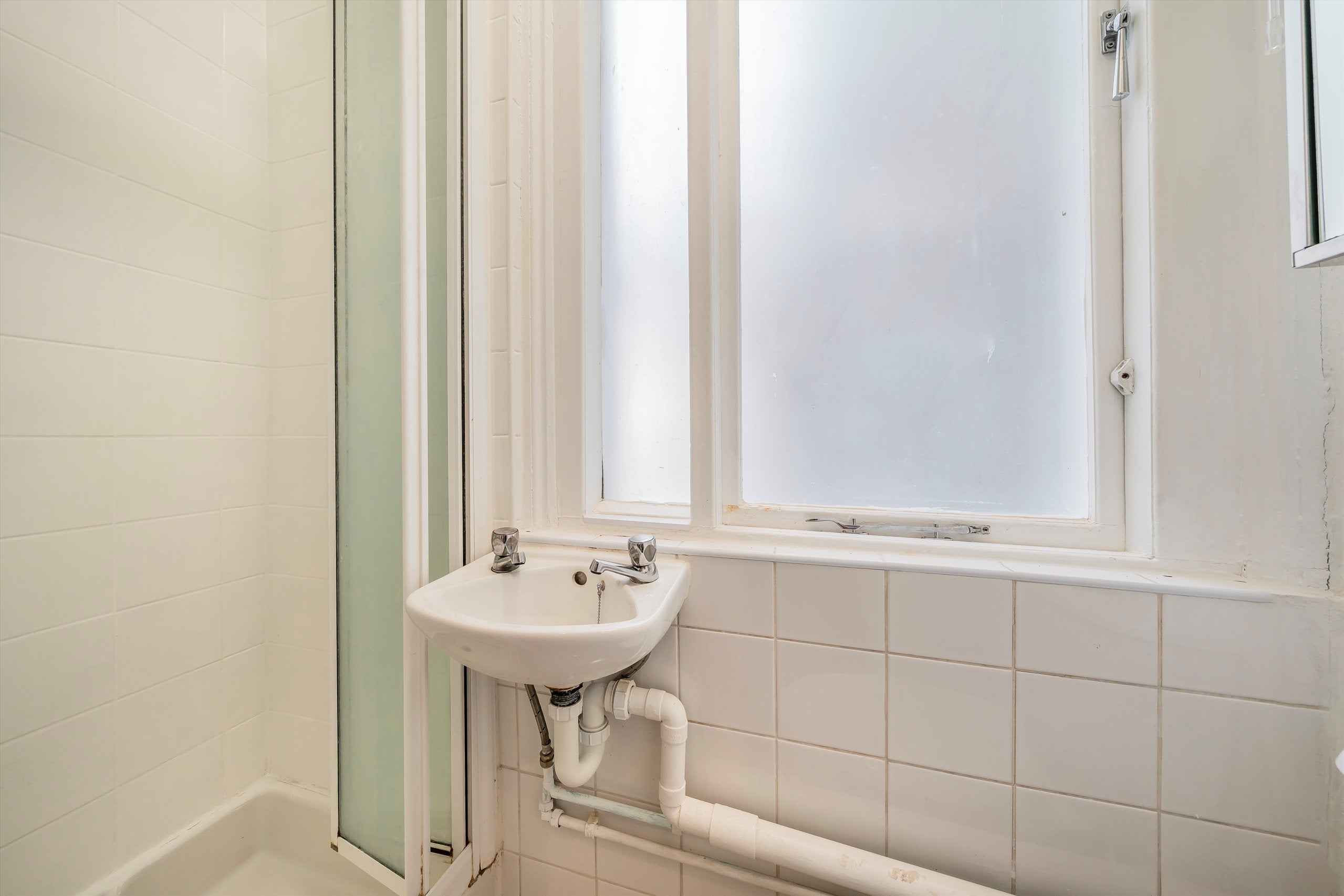Flat Prince of Wales Terrace in Greater London