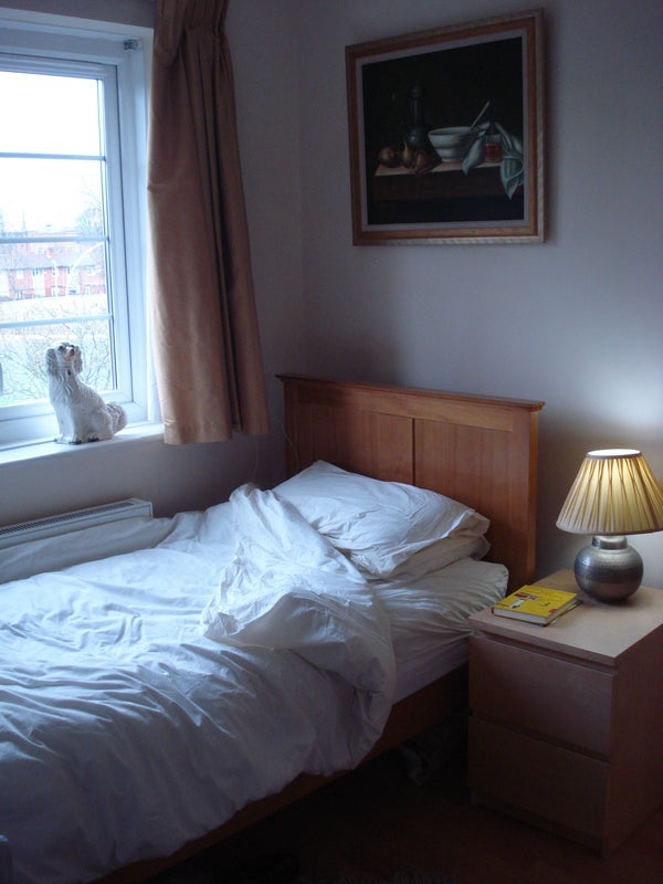 Flat Northdown Avenue in Manchester