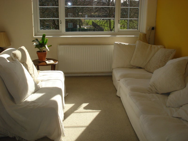 Flat Northdown Avenue in Manchester
