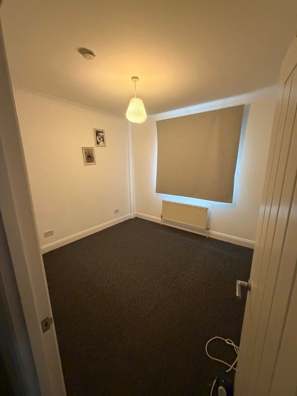 Room Douglas Road in Maidstone