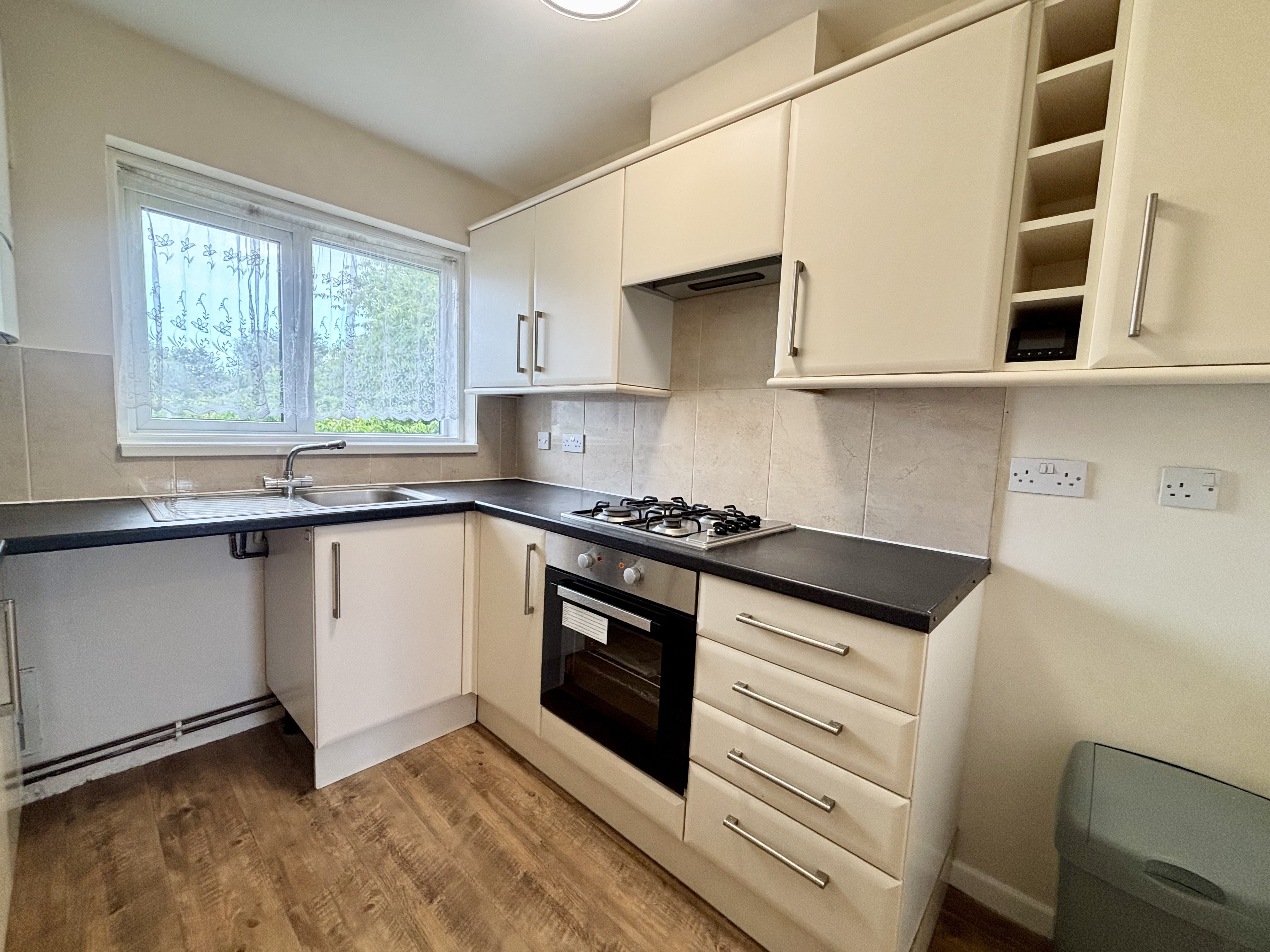 Flat Nutgrove Close in Birmingham
