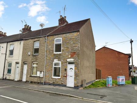 House Portland Terrace in West Lindsey