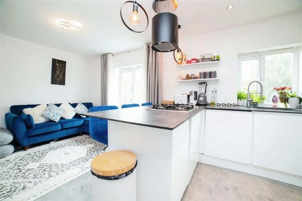 House Dewberry Gardens in Mansfield Woodhouse