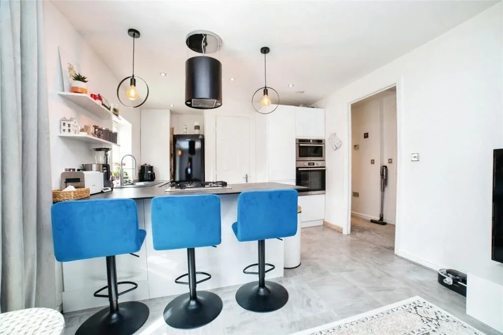 House Dewberry Gardens in Mansfield Woodhouse