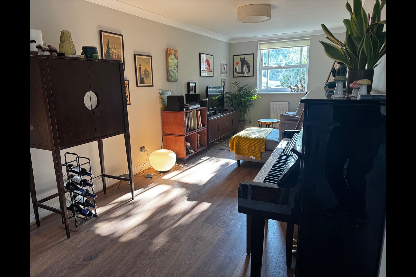 Room Mantilla Road in Greater London