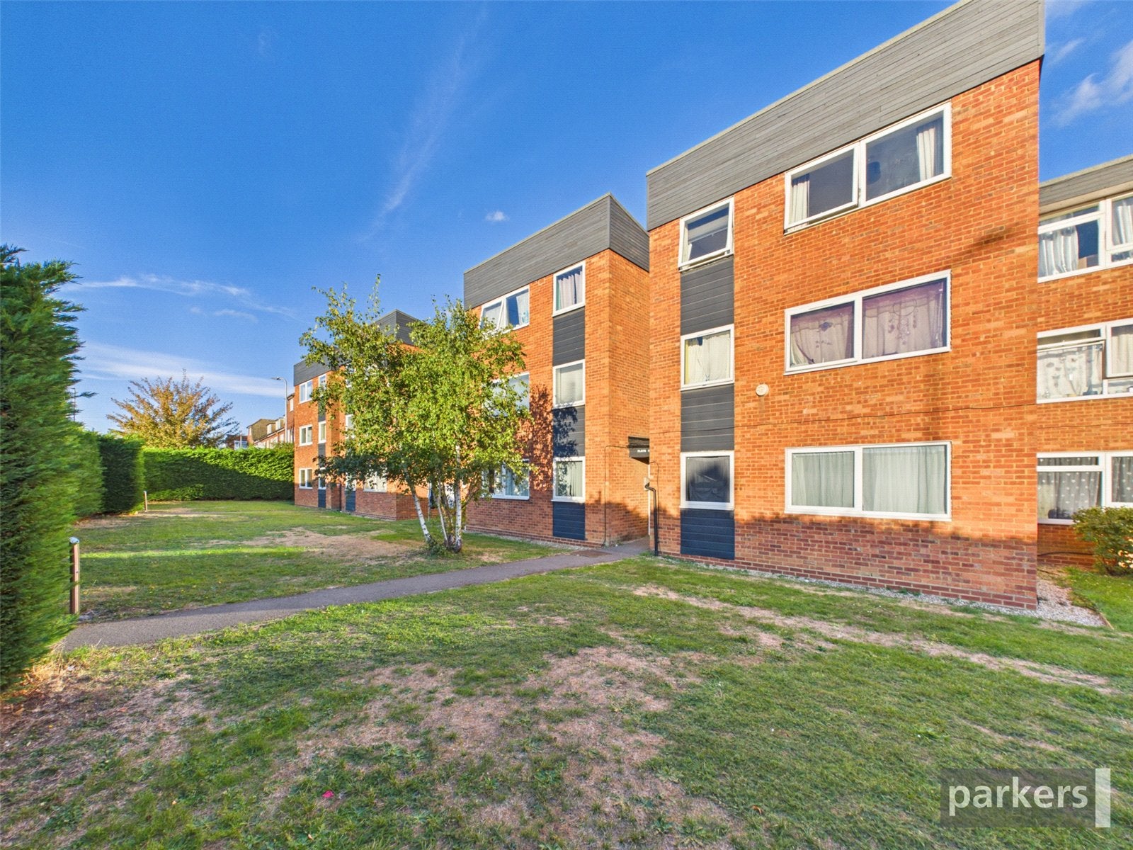 Flat Shinfield Road in Reading