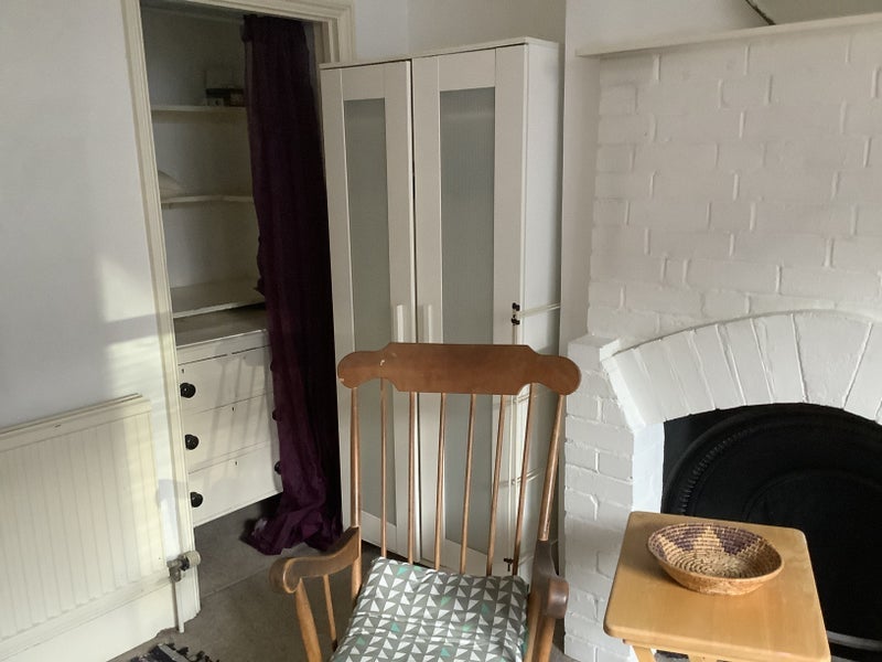 Room Amhurst Road in Greater London