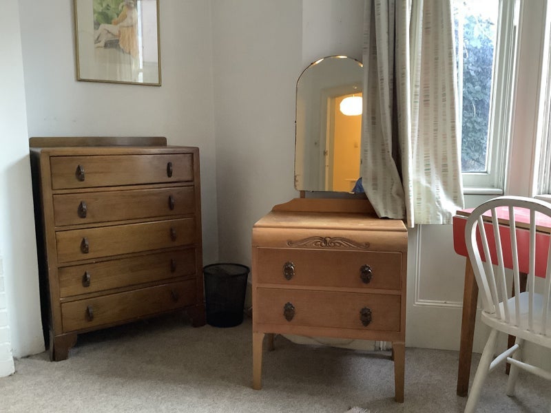 Room Amhurst Road in Greater London