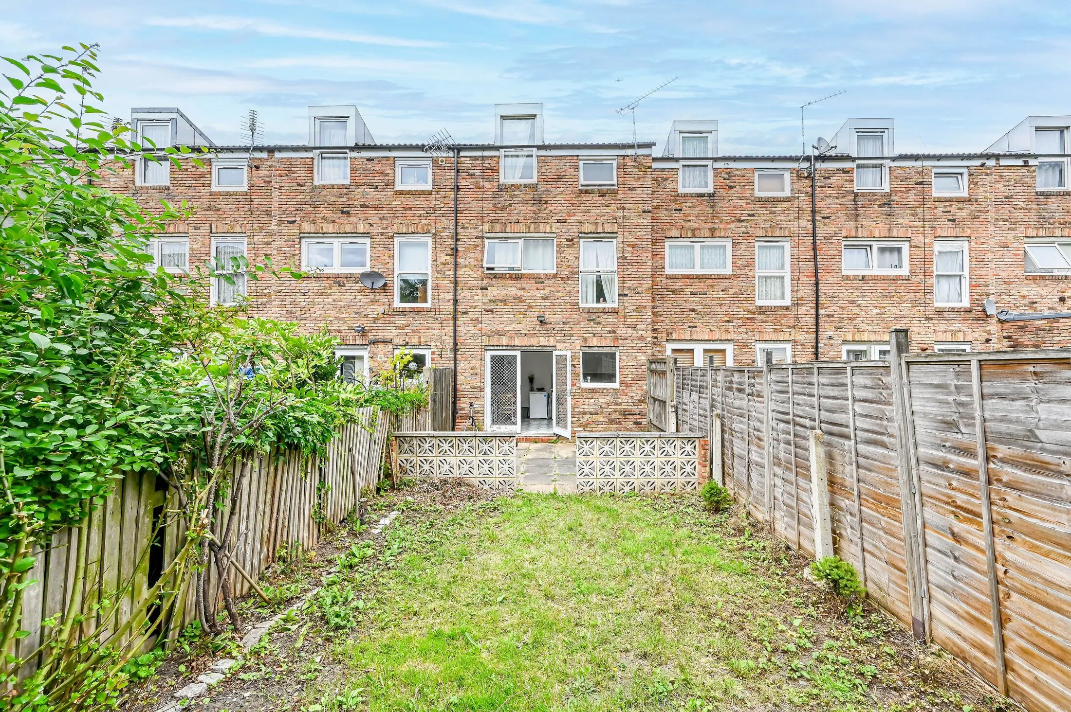 House Chale Road in Greater London