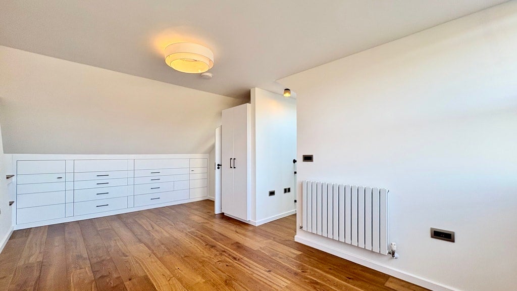 House Barlby Road in Greater London