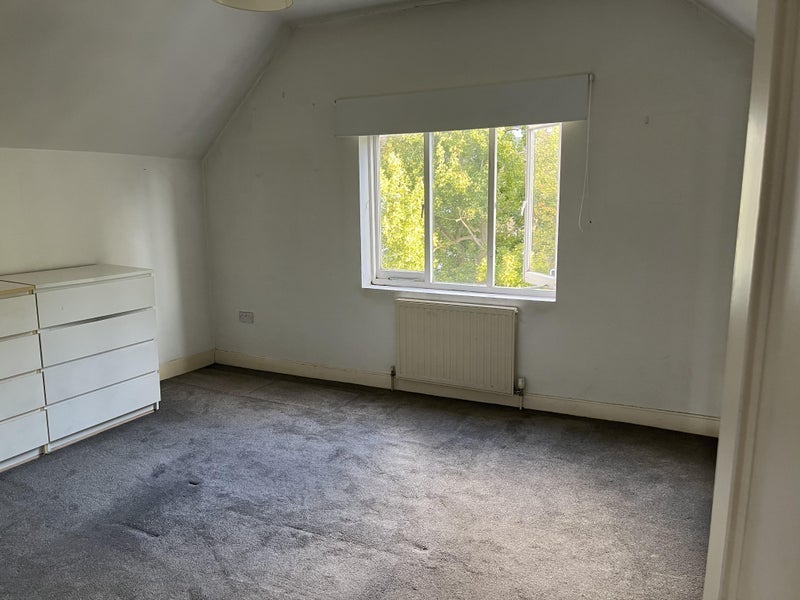 Room Sandringham Road in Greater London