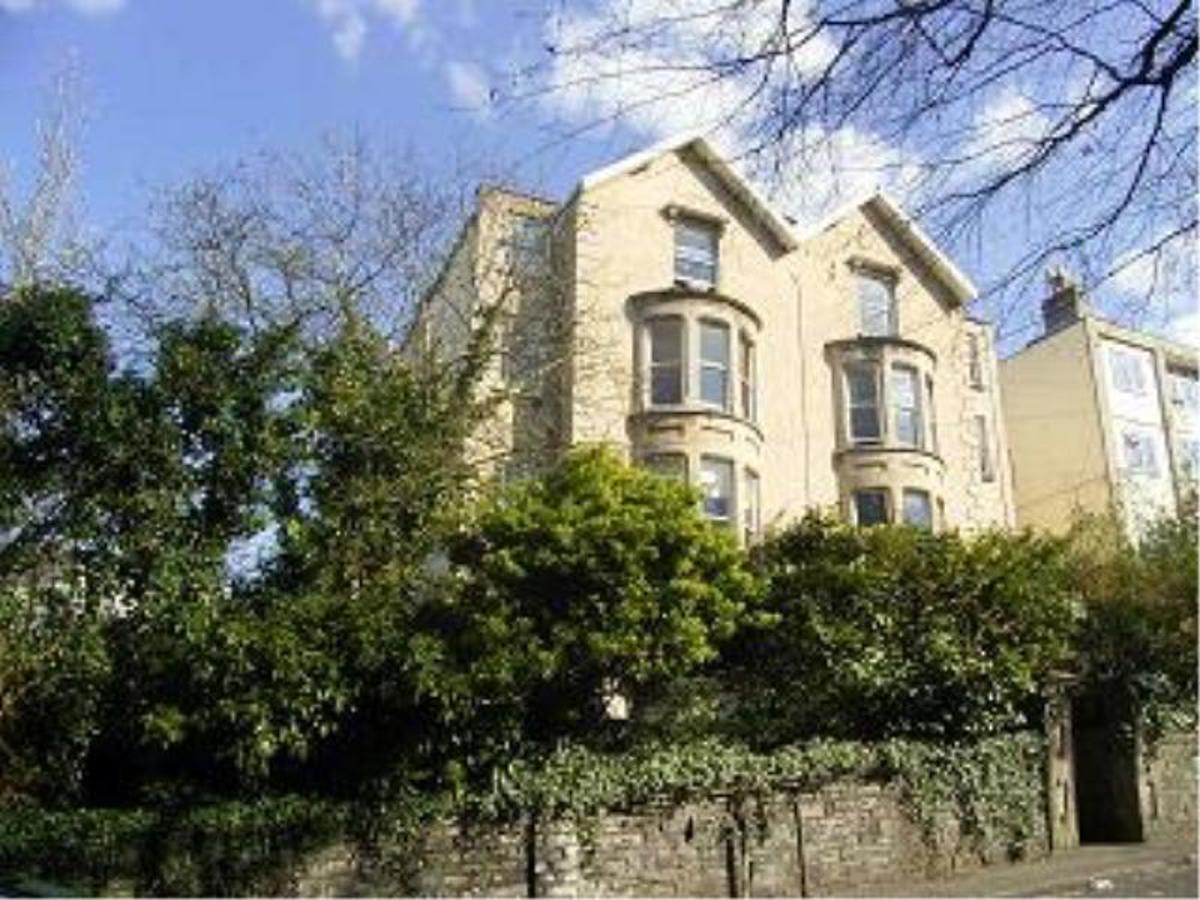 Flat Cotham Brow in Bristol