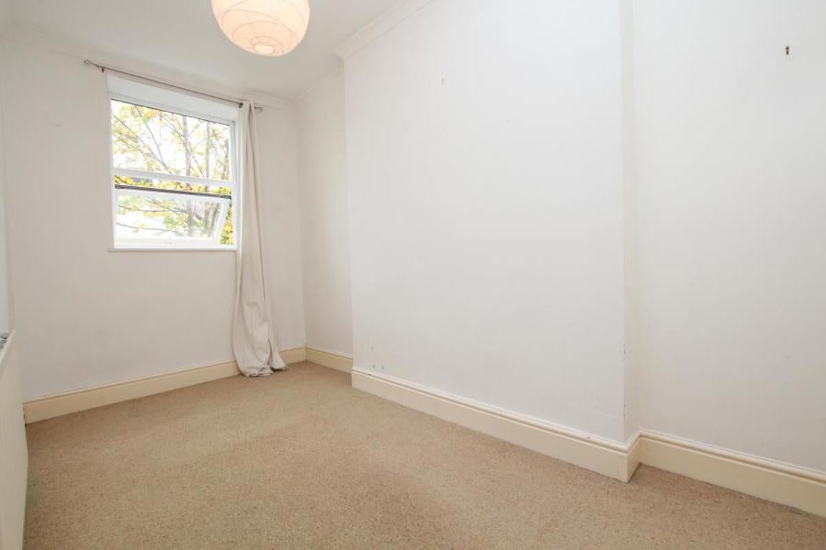 Flat Cotham Brow in Bristol