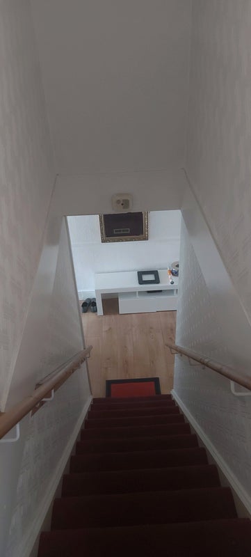 Room Broadmeadow Close in Birmingham