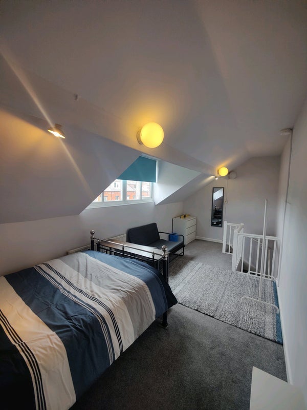 Room Beechwood Mount in Leeds