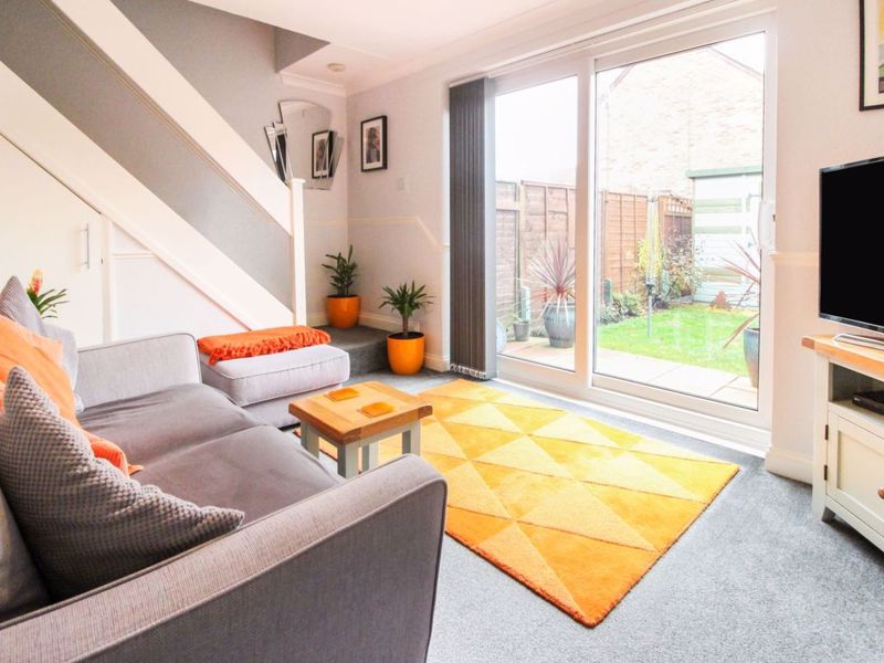 House Mayfield Close in Bromsgrove