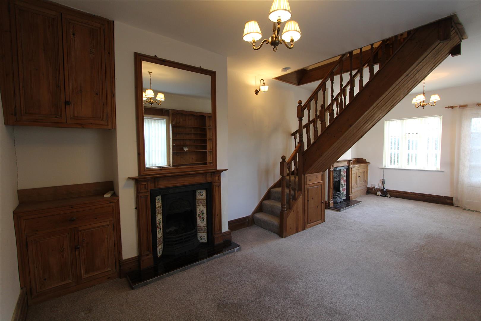 House Chapel Walks in Broomedge